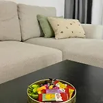 Filip Sa Garazom *