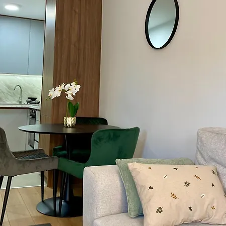 Filip Lux Sa Garazom * Doboj