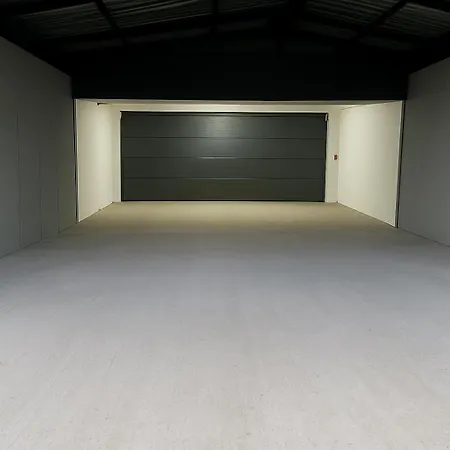 Lägenhet Filip Lux Sa Garazom *