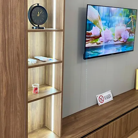 Apartman Filip Sa Garazom *