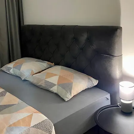 Apartman Filip Sa Garazom دوبوي