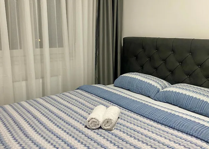 Apartman Filip Sa Garazom *